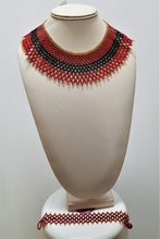 Load image into Gallery viewer, Masai Necklace/Bracelet Set #17
